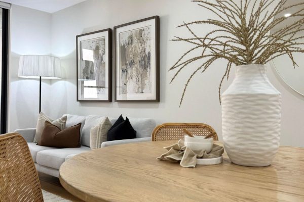 Stylish dining Stylish dining