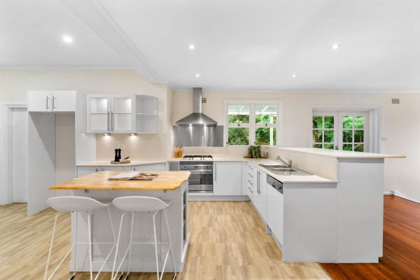 Small kitchen styling